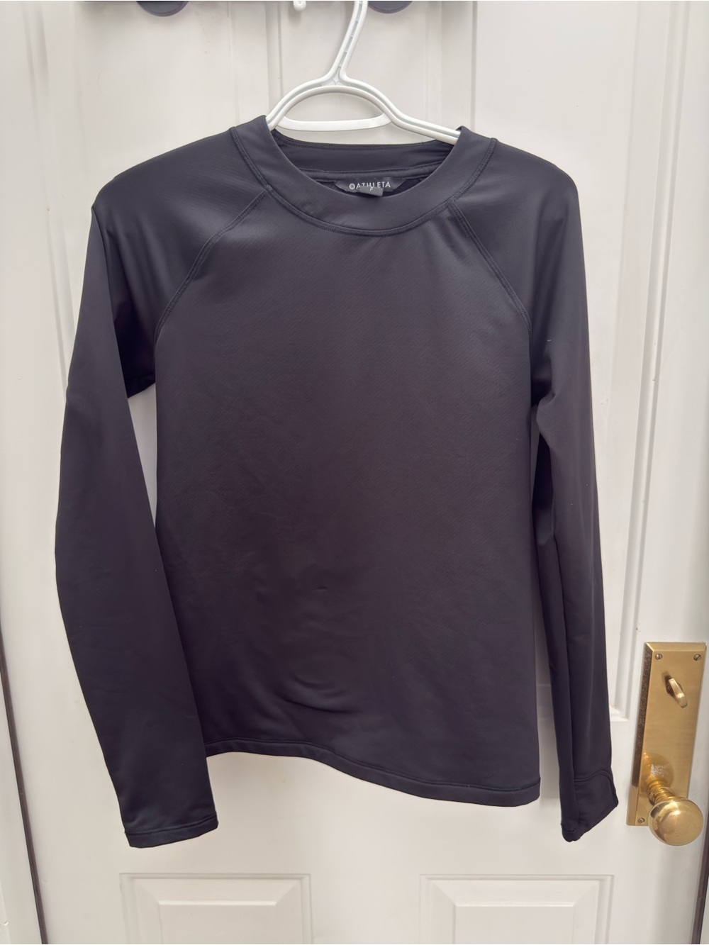 Athleta Black Long-Sleeve Crew Performance Tee